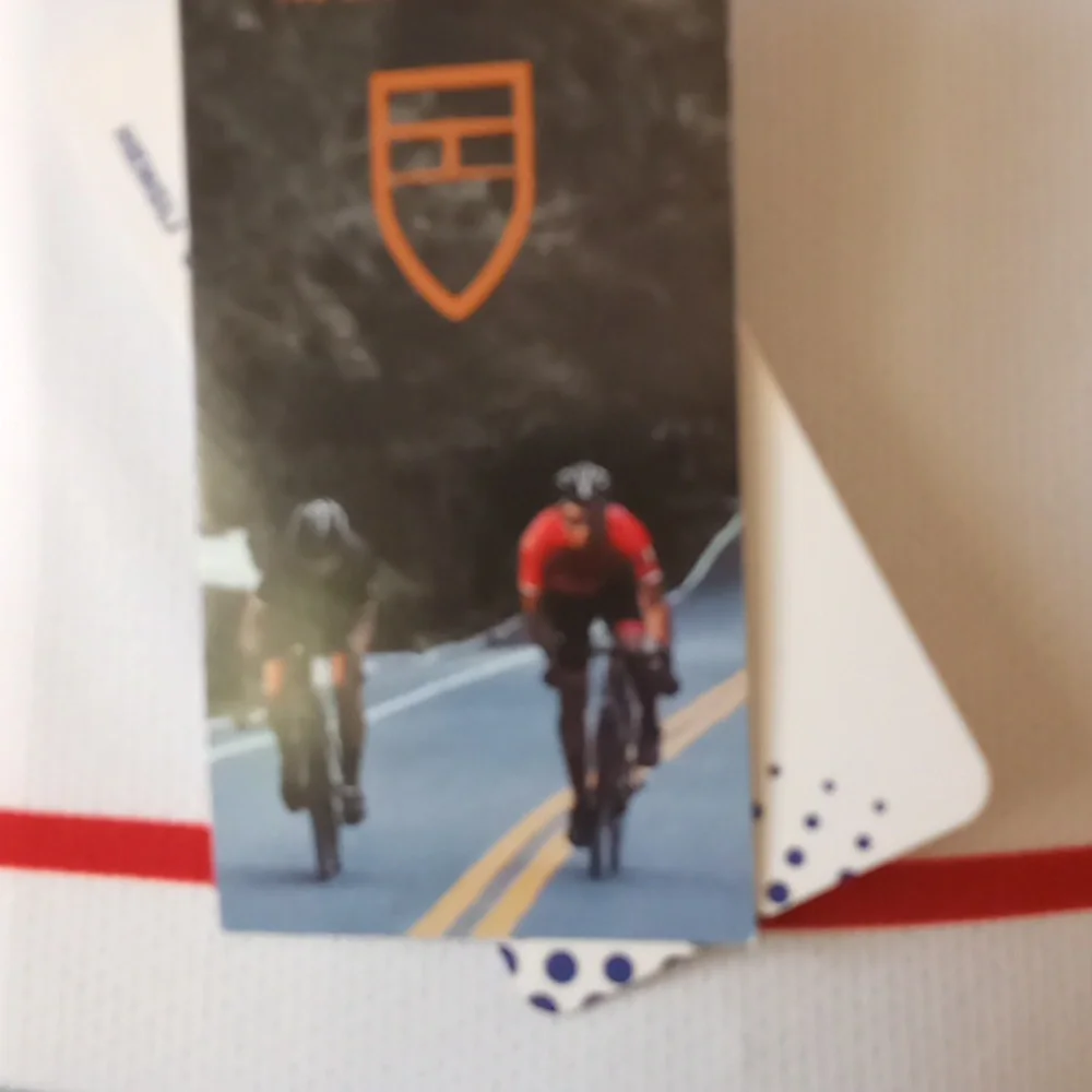 Top - Picture 3 of 9